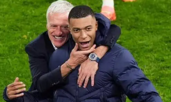 FrançaisMbappé est toujours le capitaine de l'équipe de France