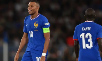 Les supporters français s'indignent du comportement de Mbappé