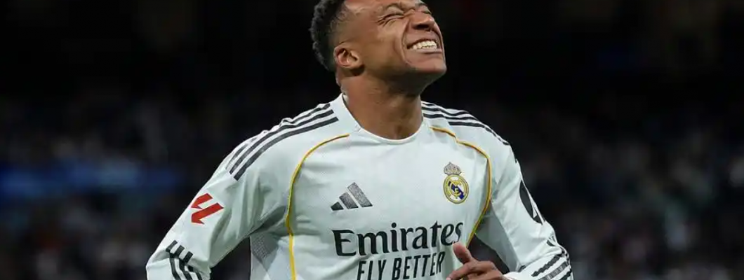 Mbappé ignore les huées et offre une passe décisive