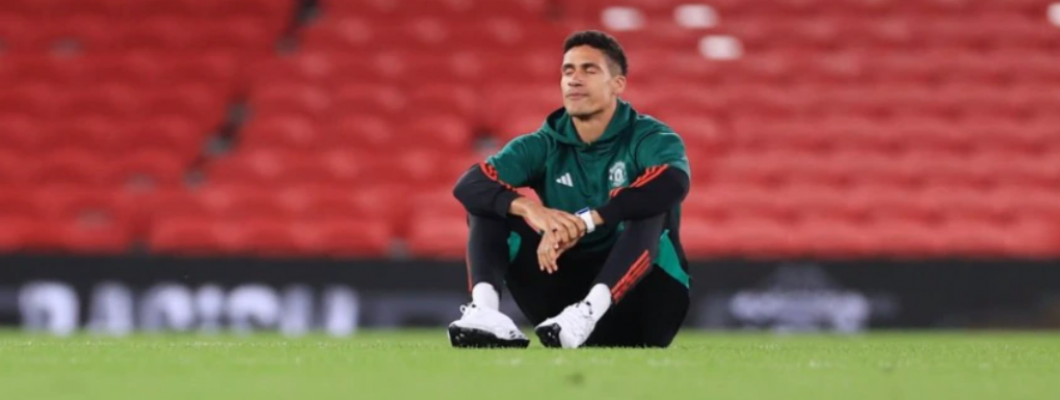 La star française fait ses adieux à Manchester United en larmes