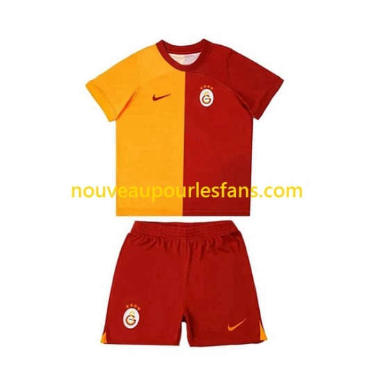 Maillot Galatasaray SK Enfant Tenue Domicile 2023-2024 Manche Courte