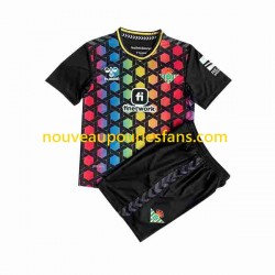 Maillot Real Betis Gardien Enfant Tenue Domicile 2023-2024 Manche Courte