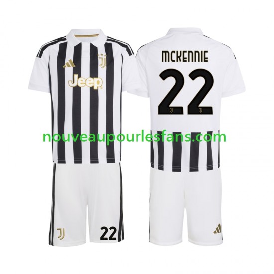 Maillot Juventus Weston McKennie 22 Enfant Tenue Domicile 2026-2027 Manche Courte