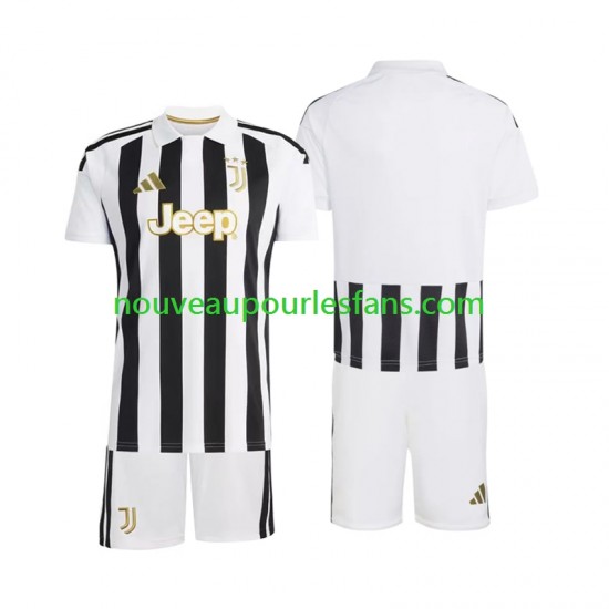 Maillot Juventus Enfant Tenue Domicile 2026-2027 Manche Courte
