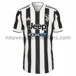 Maillot Juventus Turin Tenue Domicile 2021-2022 Manche Courte