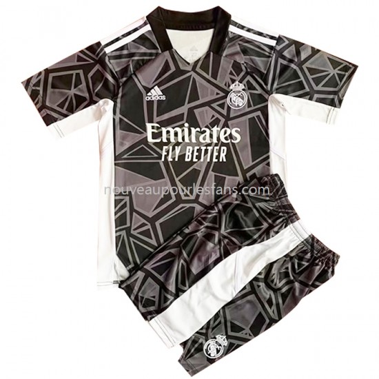 Maillot Real Madrid Gardien Enfant Tenue Extérieur 2022-2023 Manche Courte